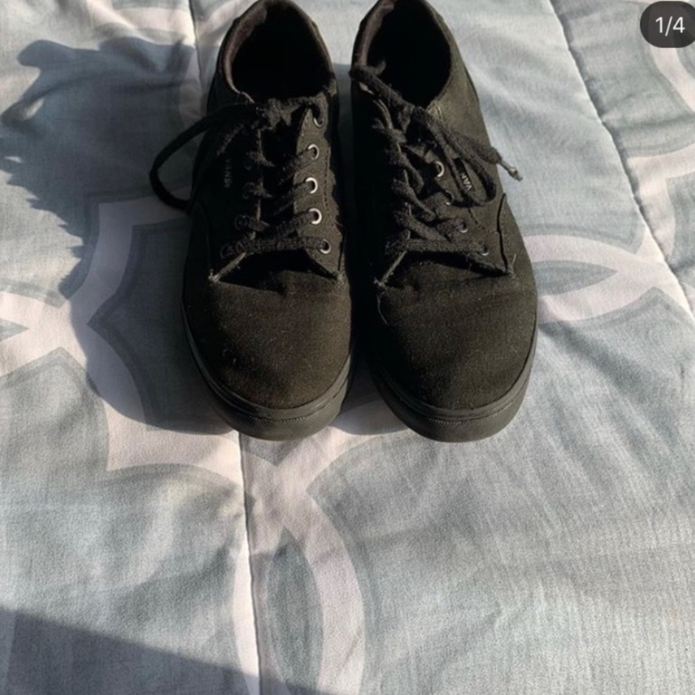 BRAND NEW VANS